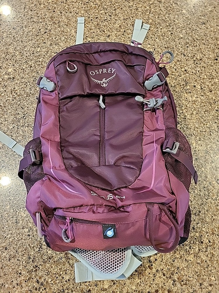 Osprey Womens Sirrus 24L Backpack Maroon Purple with Ventilated Frame & Rain Cover