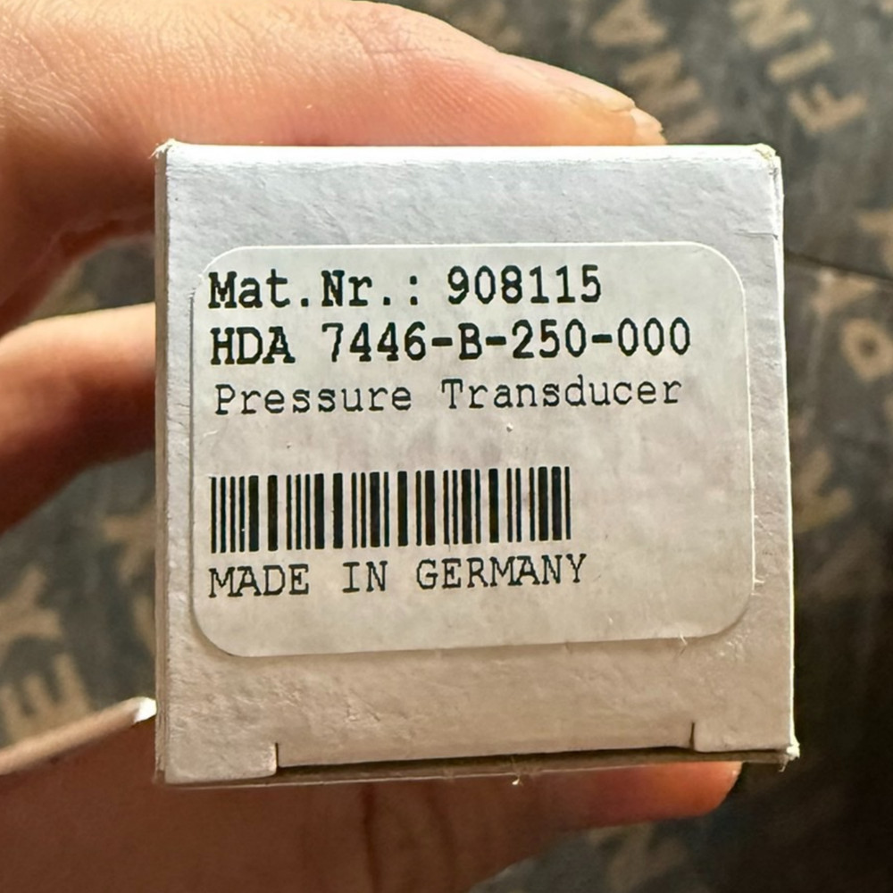 HYDAC HDA 7446-B-250-000 Pressure Transducer FedEx or DHL