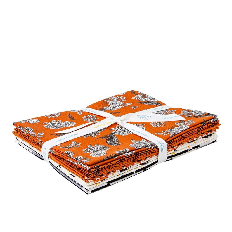Sophisticated Halloween 1-Yard Bundle Orange 8 Pieces - Riley Blake Designs