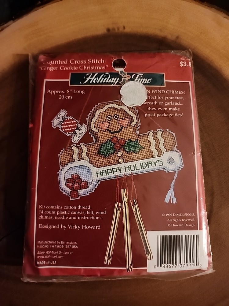 GINGER COOKIE CHRISTMAS HOLIDAY WIND CHIMES COUNT CROSS STITCH KIT DIMENSIONS
