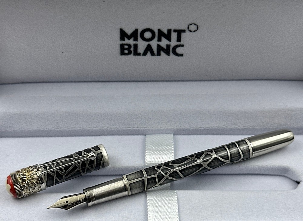 Montblanc | Heritage Rouge et Noir Spider Metamorphosis Edition | Fountain Pen