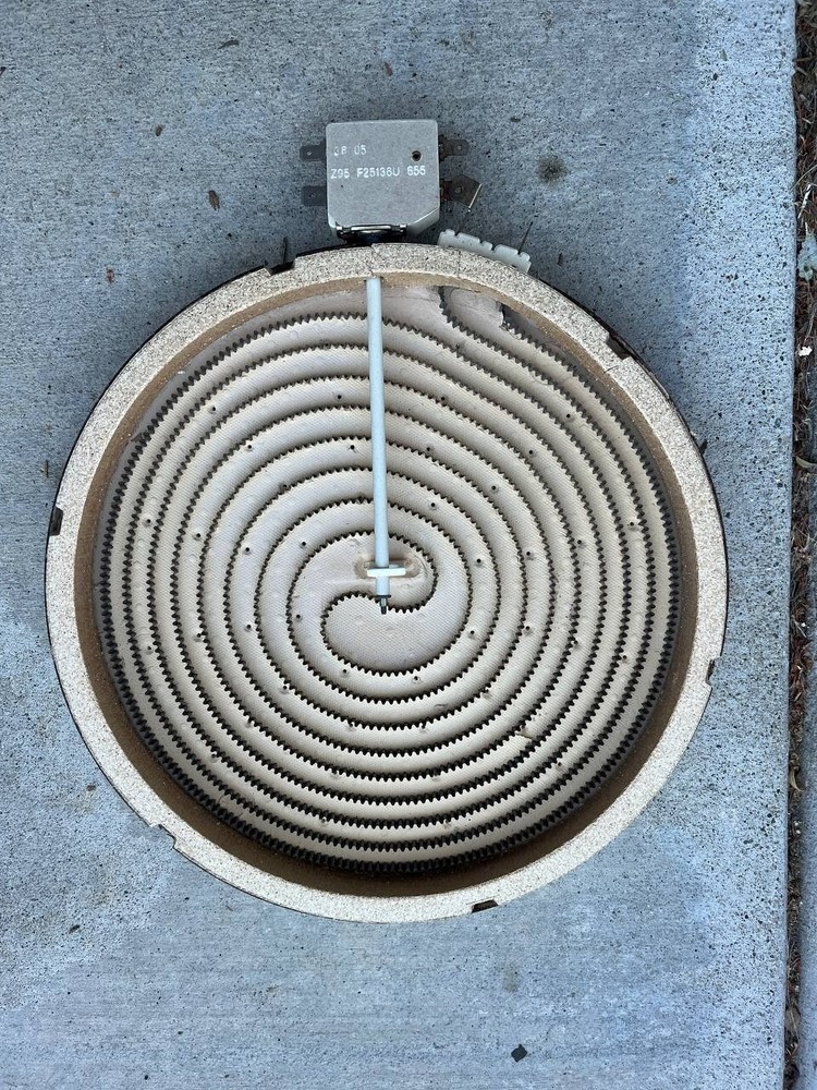 Whirlpool Maytag Amana Oven Stove Bake Element 74009743 F25136