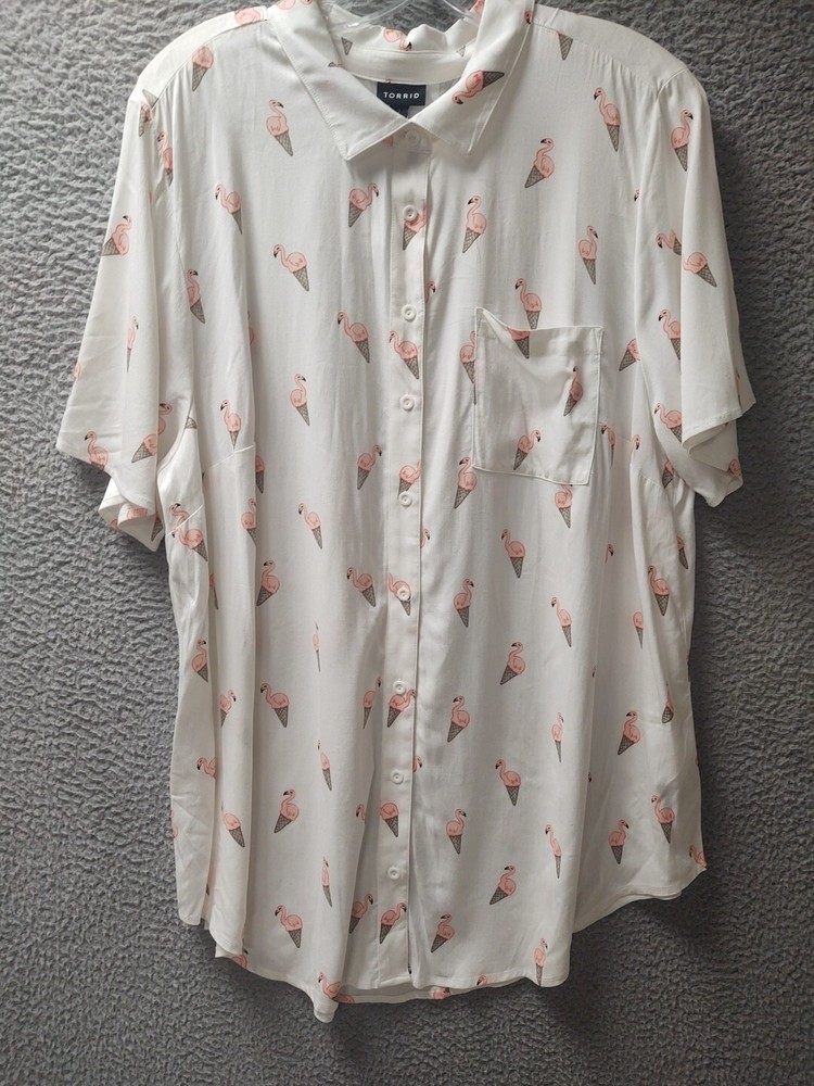 Torrid Shirt Womens 2XL Pelican Print Short Sleeve Button Up Blouse Top NWT