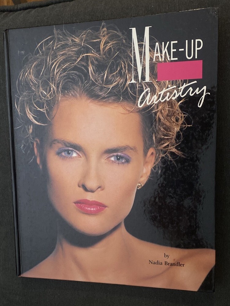 Professional Makeup Artistry Techniques for Stunning Looks