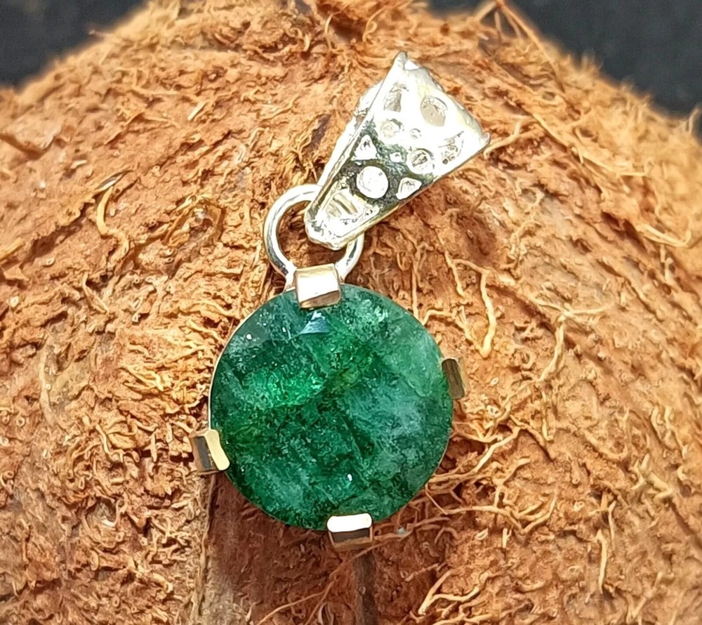 28.05 Ct Certified Natural Emerald Round Cut 925 Silver Pendant Gemstone