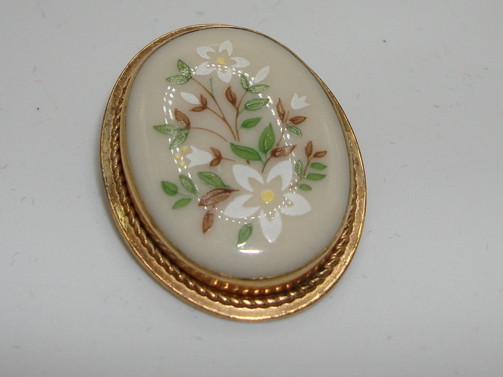 VINTAGE LENOX 14K GOLD FILLED HAND PAINTED PORCELAIN BROOC/PENDANT!
