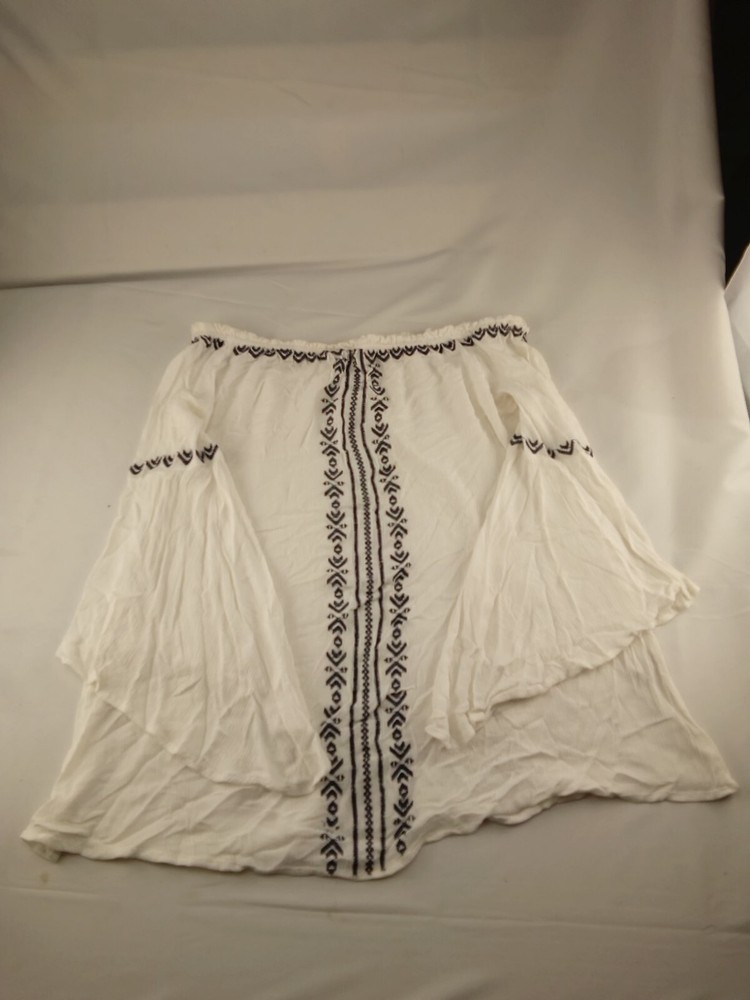 Cecco Womens White Blouse Size Large Soft Comfort Fit