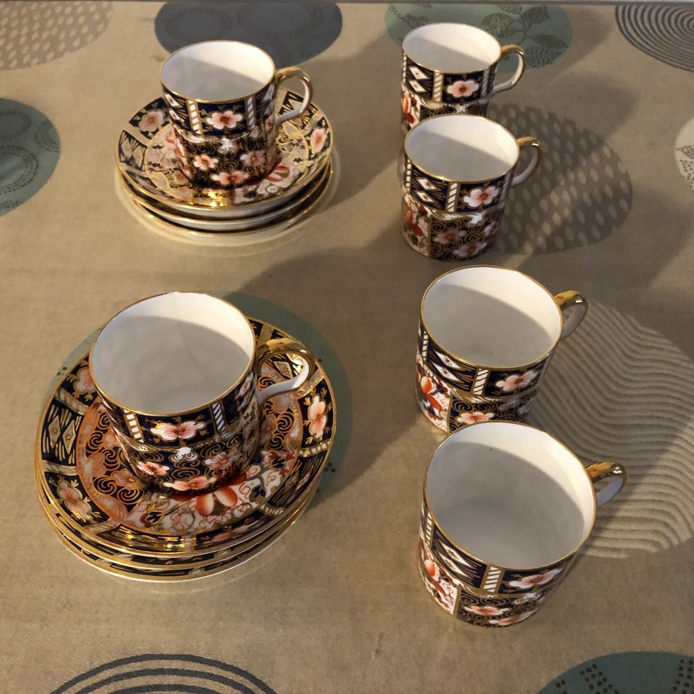 ROYAL CROWN DERBY -  MADE FOR TIFFANY, NYC!  SIX SMALL DEMITASSE CUPS & SAUCERS!