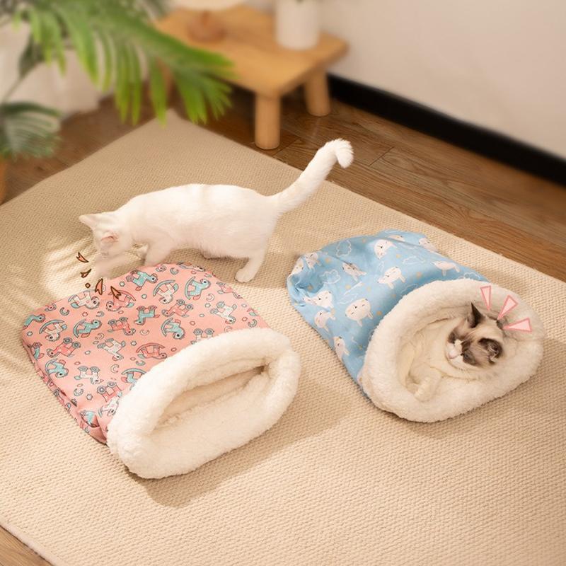 Cozy Winter Pet Bed - Soft Lamb Wool Cat Nest with Ventilation Hole  