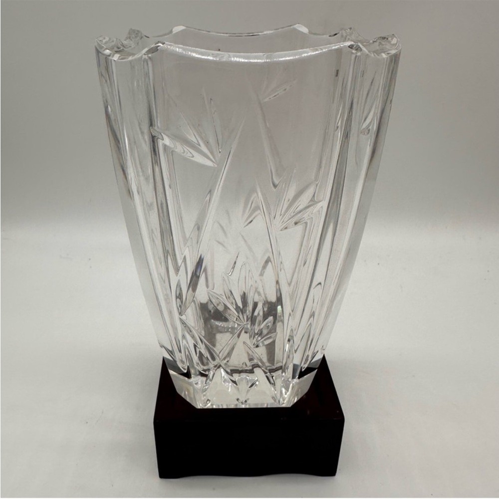 Elegant 6-Inch Waterford Lead Crystal Vase with Bamboo Wood Base  
