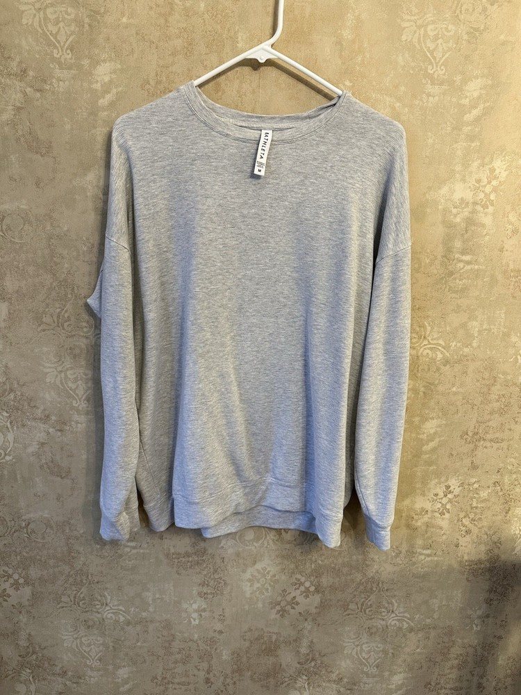 Athleta Womens Medium Gray Spotted Pullover Sweatshirt Cozy Soft Top