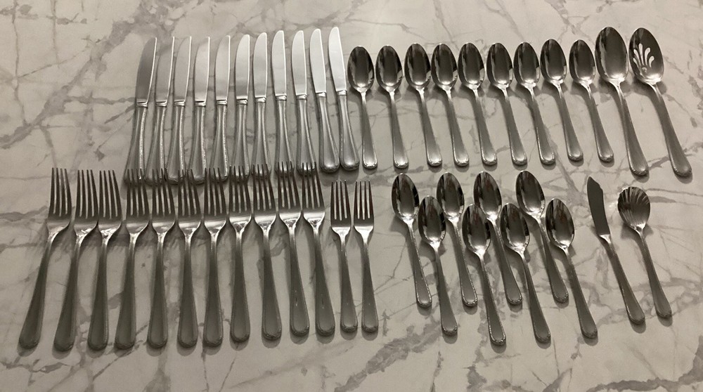 45 PC DISCONTINUED LENOX SWEDISH LODGE 18/10 STAINLESS FLATWARE. NICE & GLOSSY.