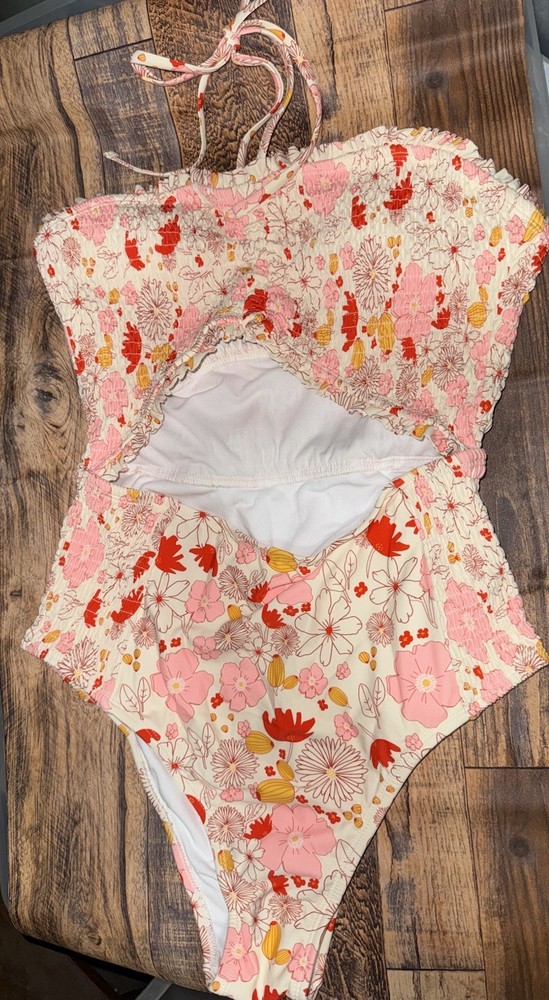 Sugar Coast Swimsuit Smocked Floral Cut Out One Piece Swimsuit Large