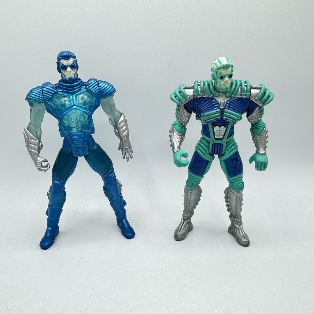 Lot of 2 Vintage 1997 Batman Kenner Action Figures Ice Blast Mr. Freeze DC Loose