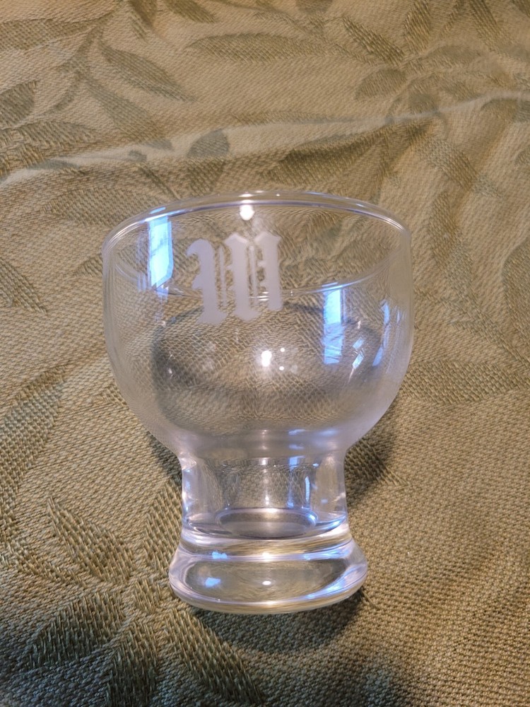 New Years 3.5 Oz Cognac Glassware With The Initial 