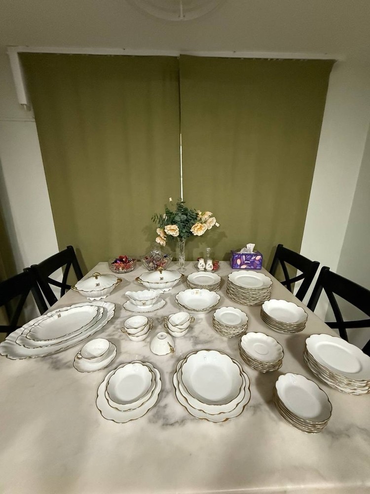 Rare Bavaria Tiara 75‑Piece Porcelain Dinnerware Set w/ FB Monogram