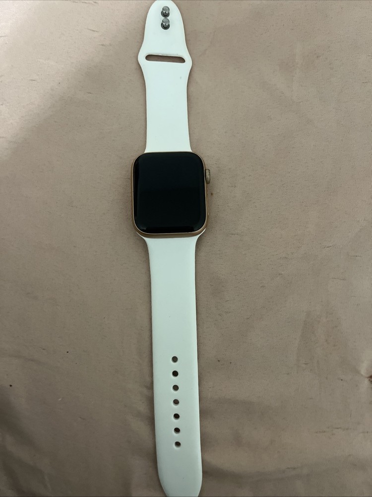 Apple Watch Series 9 with Advanced Health Features