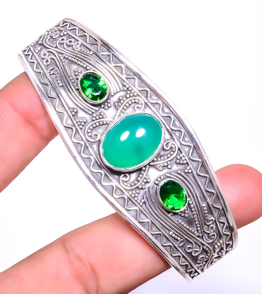 Simulated Green Onyx Emerald Gemstone Sterling Silver Adjustable Cuff Bracelet T31 A398
