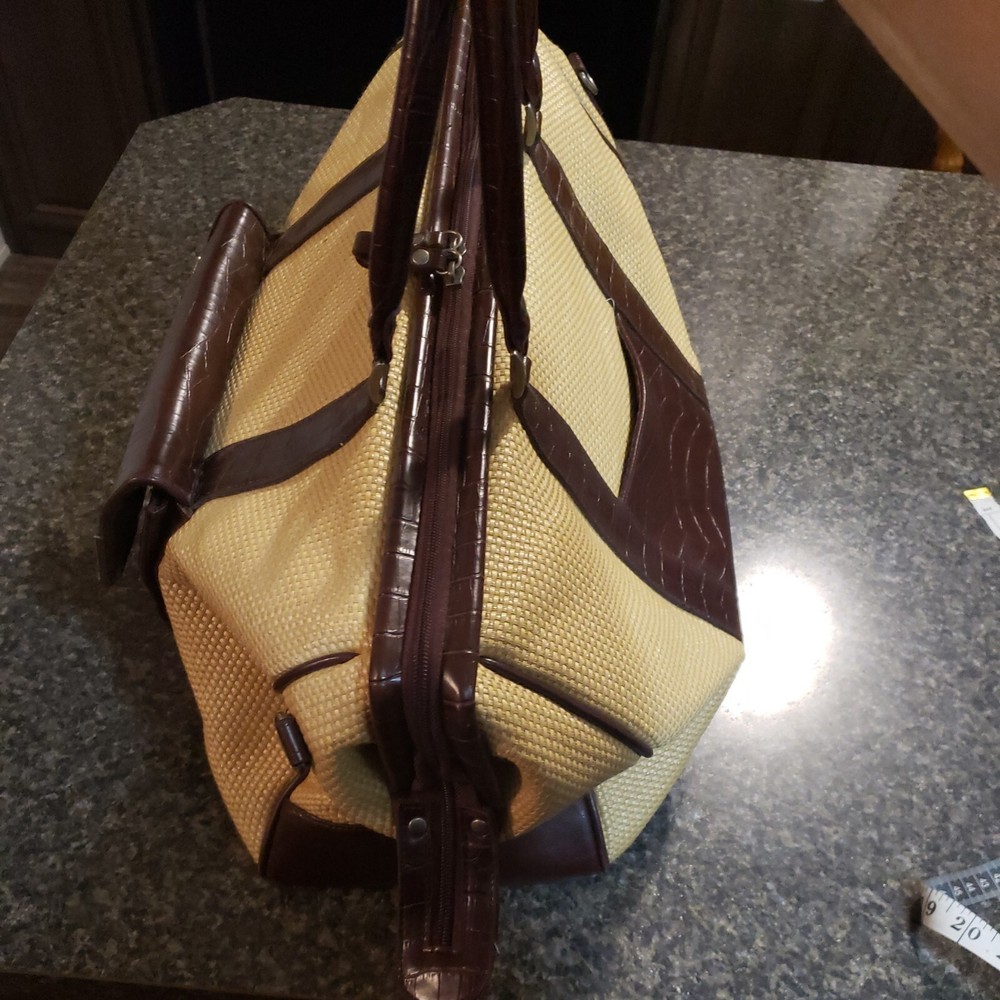 Bueno Stylish Durable Carry On Luggage for Travel