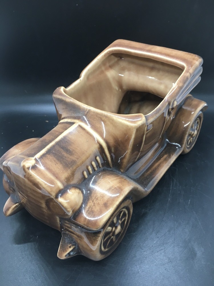 McCoy Sports Planter