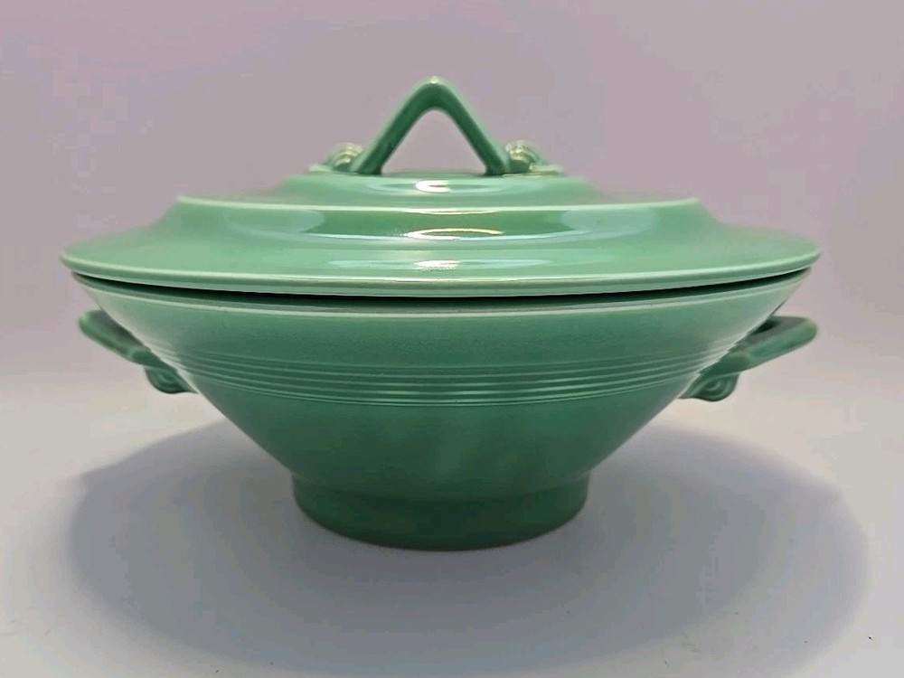 Vintage Homer Laughlin Harlequin Green Casserole Dish with Lid Excellent Condition  