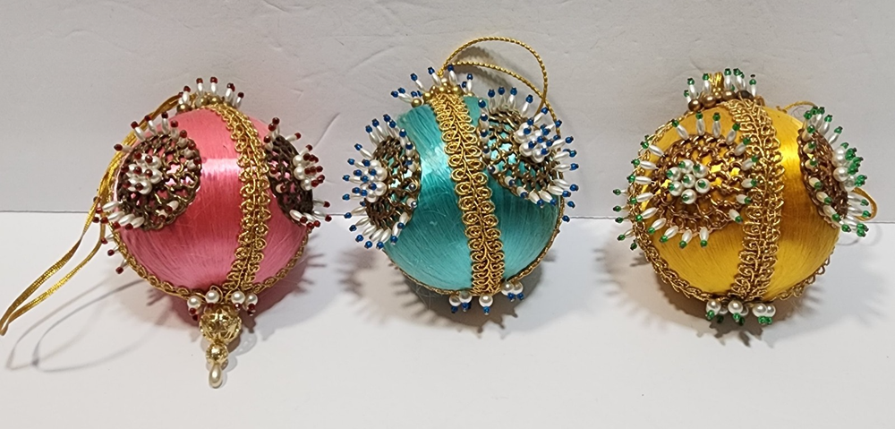 vtg Christmas Tree Ornaments Pearl Beads Pins Sequins Lace Trim Gaudy 3 satin