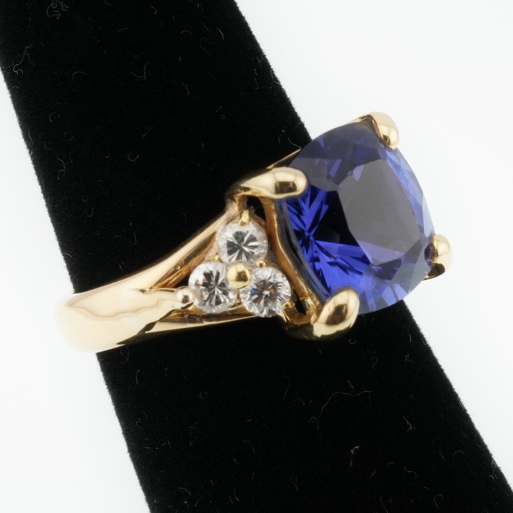 READ 18k yellow gold ring cushion 3.5 CT tanzanite diamond G / VS1 size 6