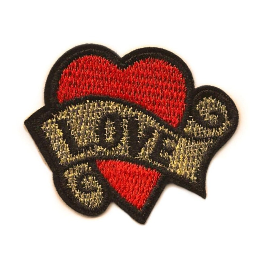 LOVE HEART IRON ON PATCH 1.8