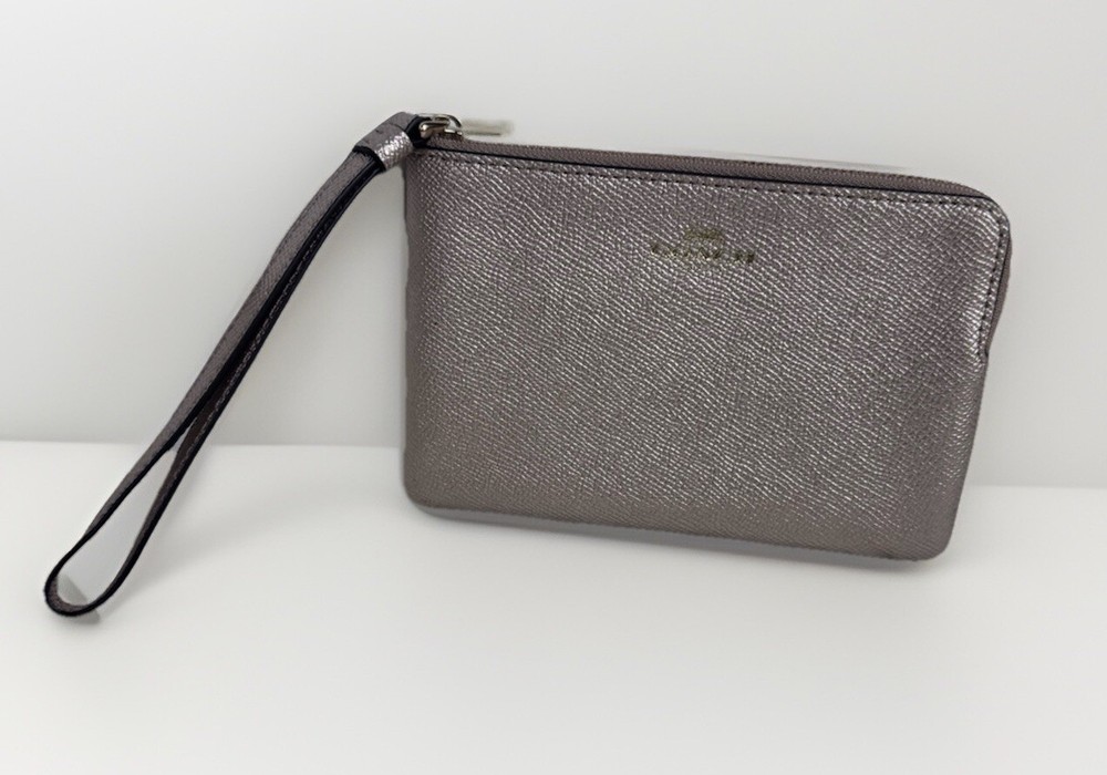COACH Small Metallic Leather Wristlet in Platinum Gold EUC