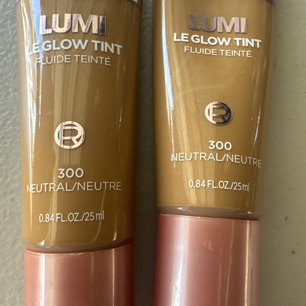 L'Oreal Paris Lumi Glow Tint 2-Pack - 0.84 fl oz Skin Tint in 300 Neutral