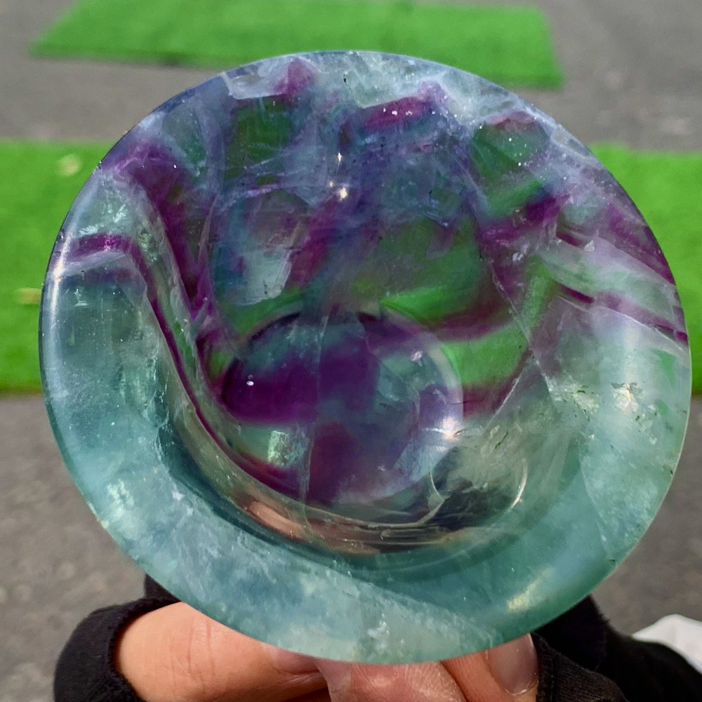 189G Natural fluorite cup Chakra Treatment Energy Stone Generator Spiritual