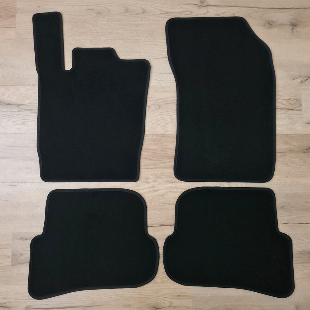 Car floor mats velour for Audi A1 2010 2018 Waterproof Carpet Black All Season