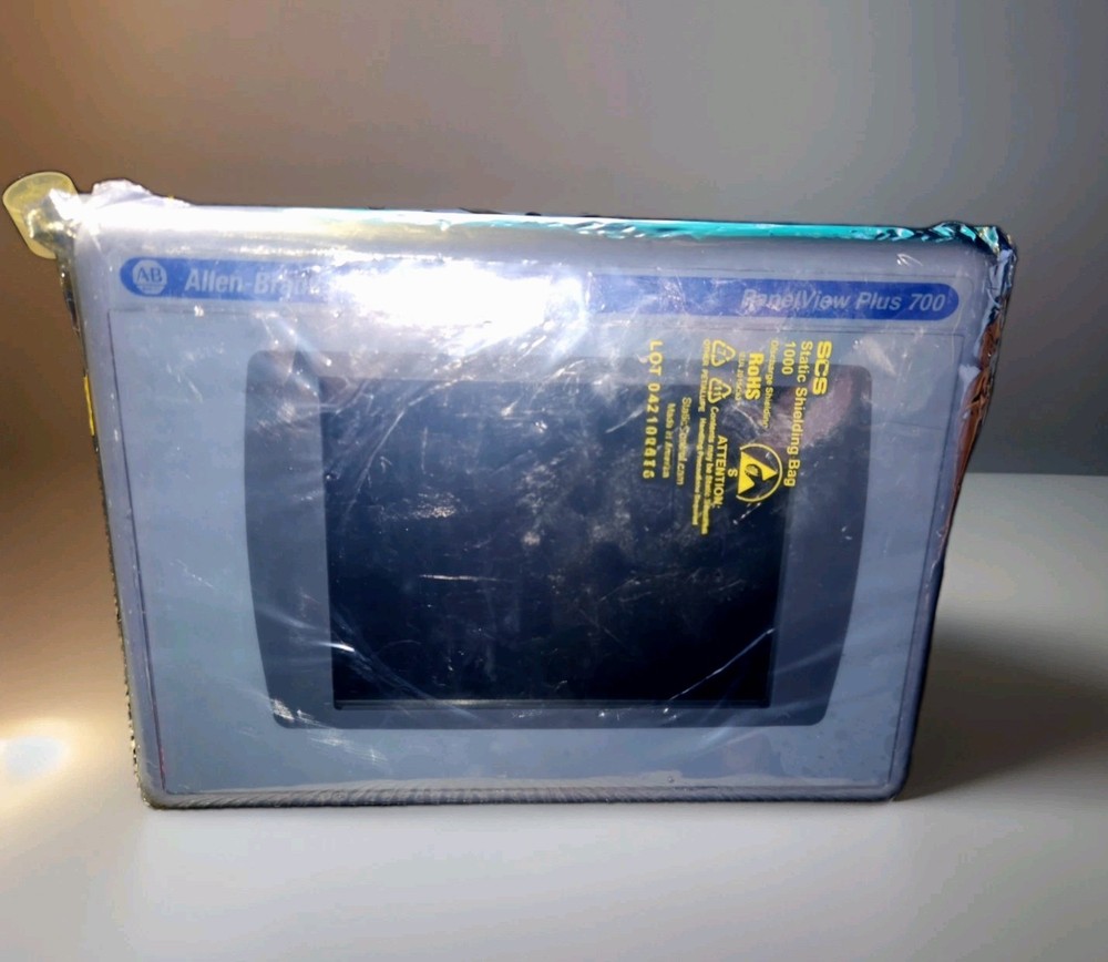 Allen Bradley 2711P-T7C4D8 /A + RP8D /B Logic PanelView Plus 700 Touch *New/OB*