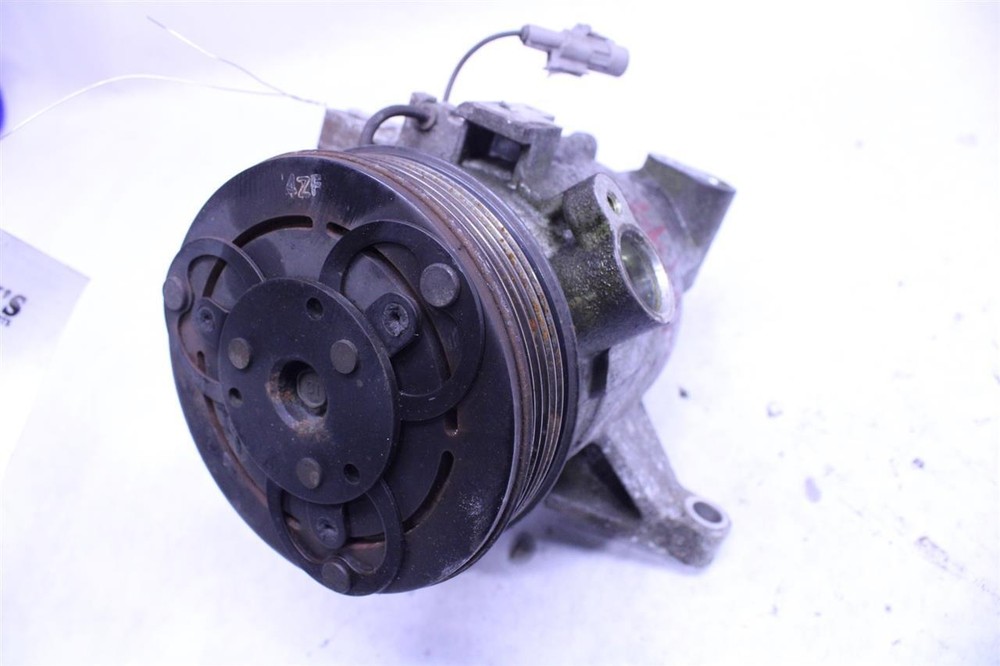 AC A/C AIR CONDITIONING COMPRESSOR Forester Impreza XV Crosstek 14-15 1371665