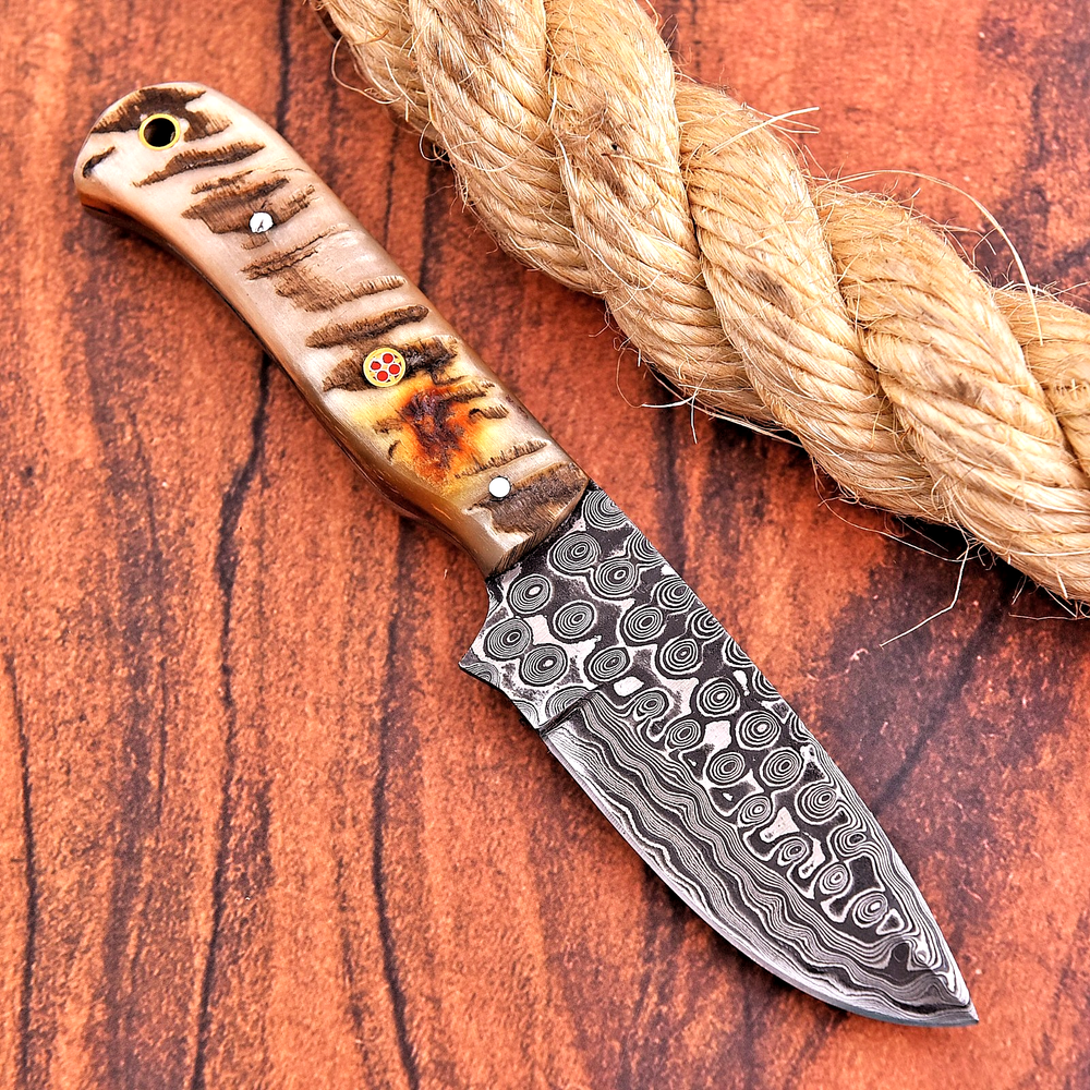 Custom Forged Damascus Steel Hunting Knife for Survival Camping UU 37