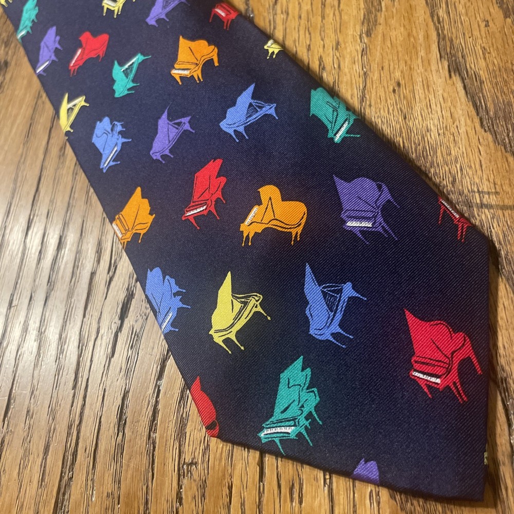 Vintage EUC Alynn Neckwear Piano Recital Silk Tie USA Made Necktie Vibrant Color