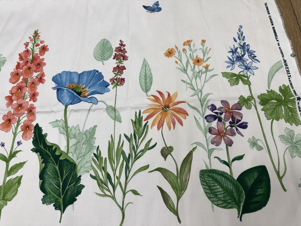 Sunbrella Waverly Fabric Glorious Huge Flowers Patio Deck 55x57 2 Available