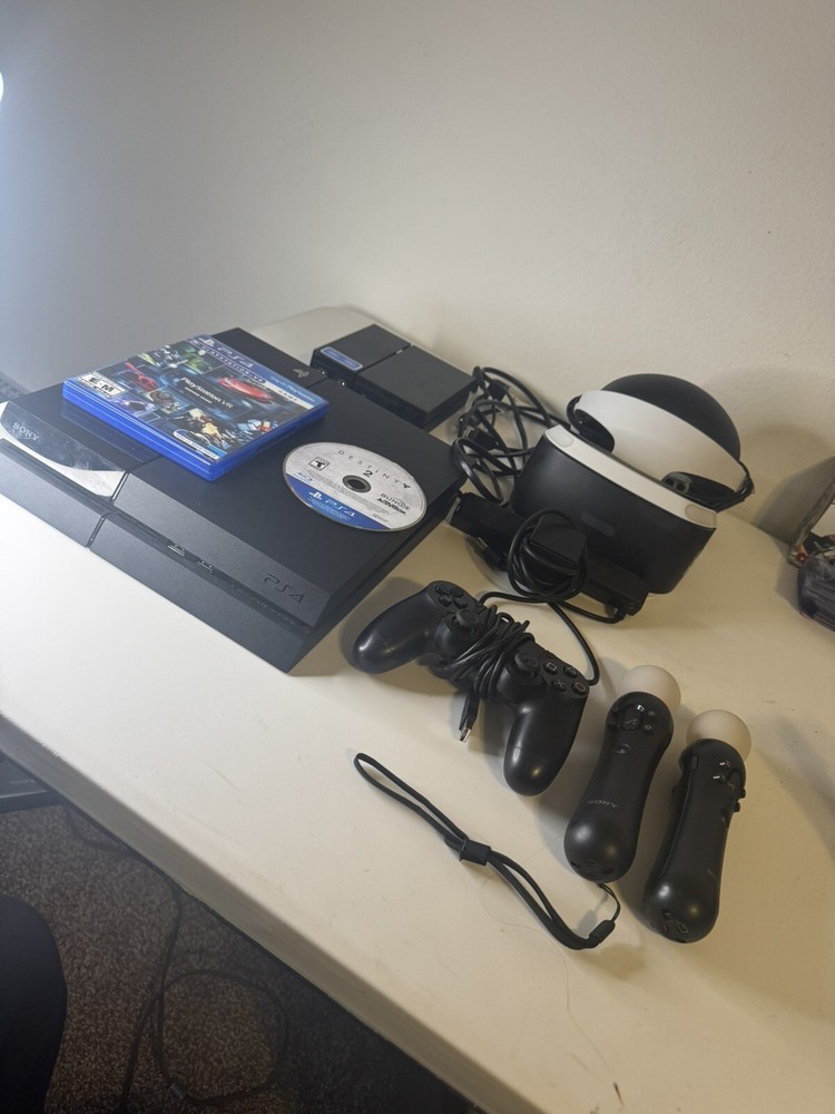 PlayStation Console And PlayStation VR  Bundle PS4 Slim With Games