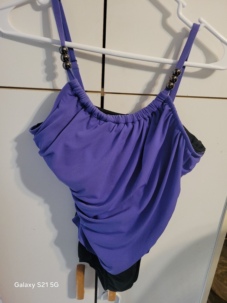 Womens Size 10 Magic Suit