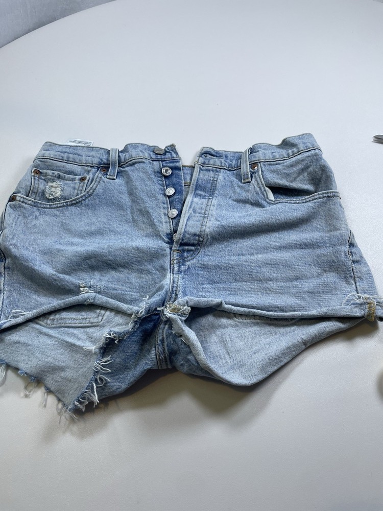 Levi 501 Denim Cutoff Shorts Womens 29 Light Wash Button Fly Raw Hem Fun Flirty