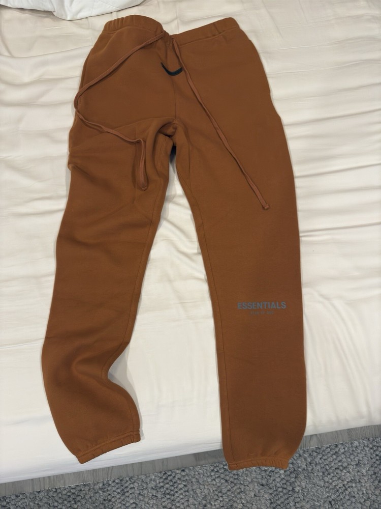 Fear of God Essentials Straight-Leg Logo-Print Cotton-Blend Pants Mr Porter Exclusive