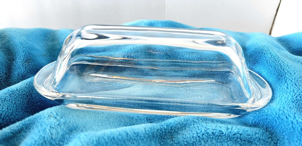 Vintage 7-inch Clear Glass Butter Dish Old-Style Kitchen Essential Free Shipping