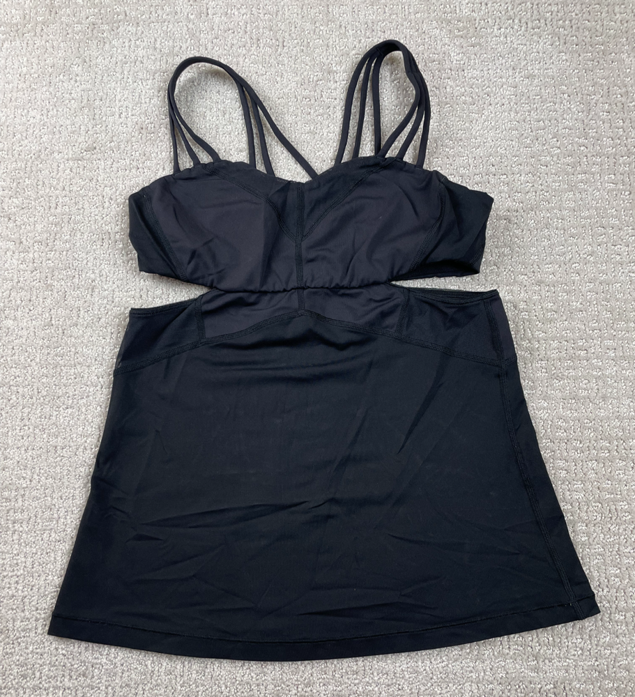 Lululemon Tank Top Womens Size 8 Exquisite Tank II Black Cut Out Built In Bra