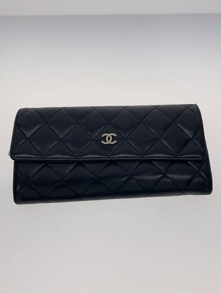 CHANEL Matelassé Black Leather Silver CC Long Flap Wallet Pre-Owned