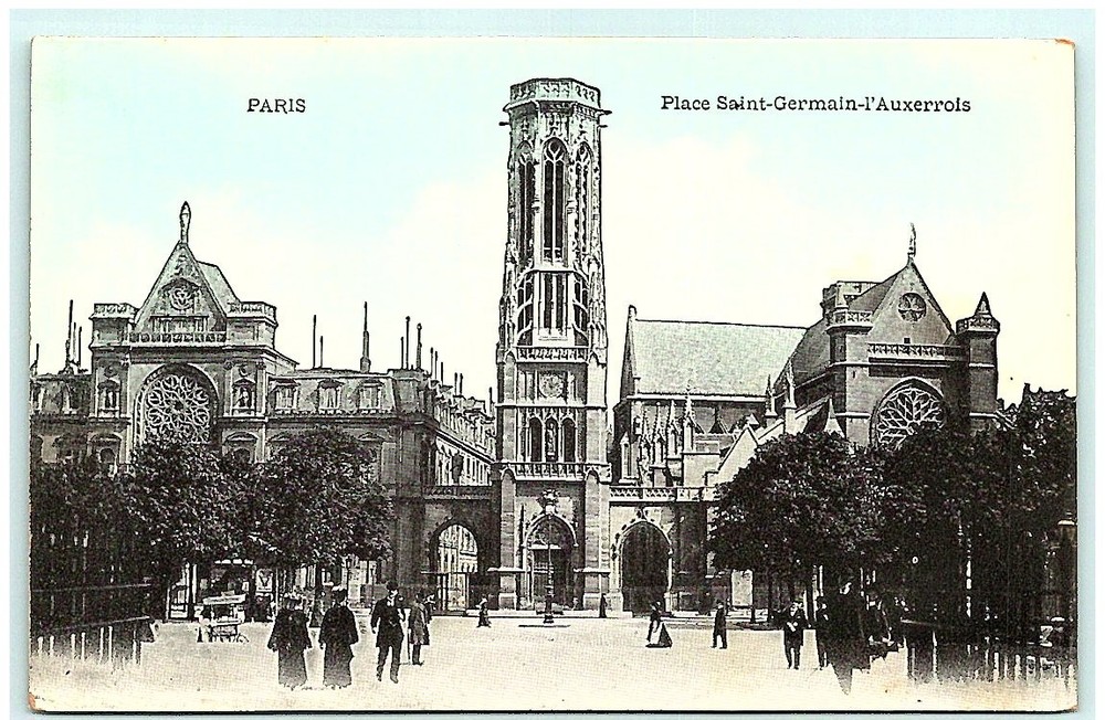 S01-9104, PARIS, PLACE SAINT GERMAIN L'AUXERROIS, VINTAGE POSTCARD