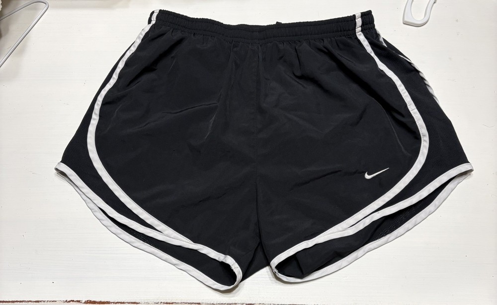 Nike Running Shorts Womens Small Dri Fit Tempo Black & White Lined EUC