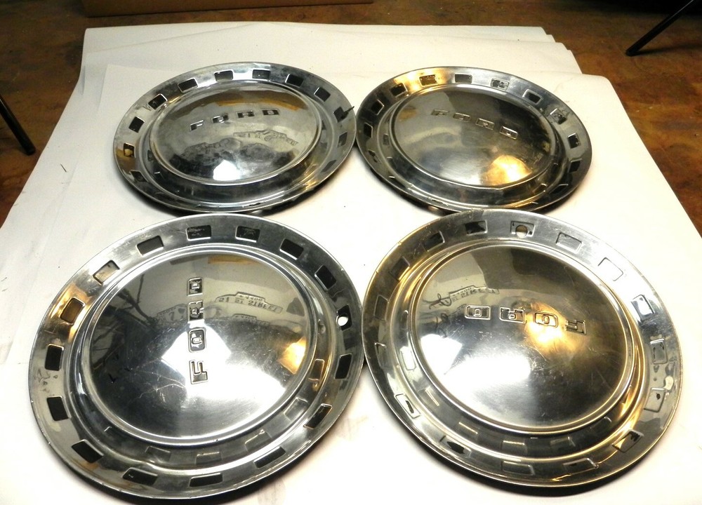 1952 FORD VINTAGE FACTORY ORIGINAL 14