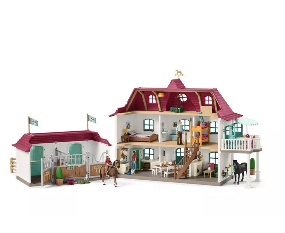 Schleich HORSE CLUB Lakeside Country House & Stable Horse Play Set