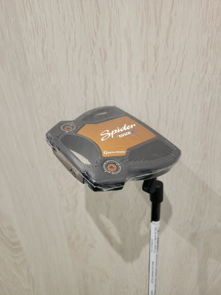 TaylorMade Spider Tour X Black X1 Crank Neck Putter 33