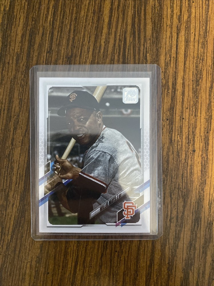 2021 Topps Willie Mays Legend Variation #227 Baseball Card